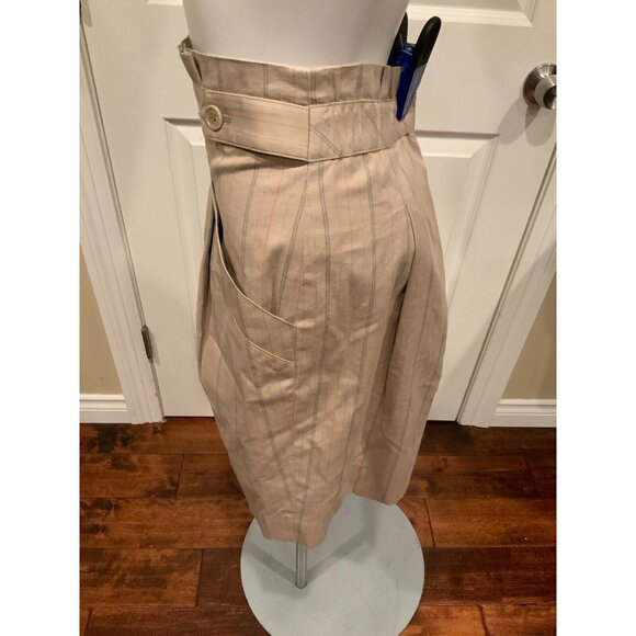 BCBG Max Azria Tan W/ Black & Red Striped A-line Skirt , Size 6 - Picture 4 of 7